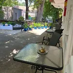 Avli Kókkinon Nerón