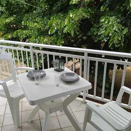 Avli Aparthotel